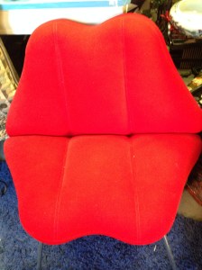 Chairs - Lipstick 2