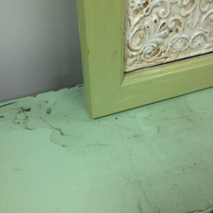 Showing the black stain (?) on top.