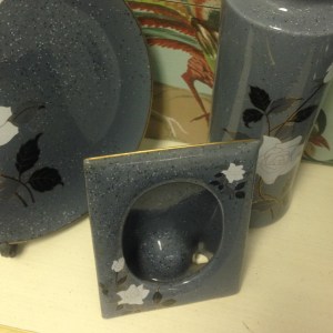 Lovely 4-Piece Decoative Set - Oriental Style 2