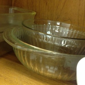 Pyrex Clear Ribbed Bowls 2 Qt and 1.5 Qt