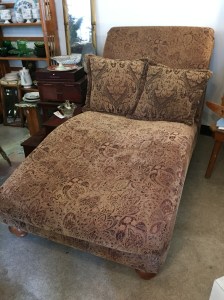 Large Chaise 6