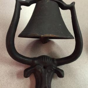 Vintage Cast Iron Western Long Horn Steer Dinner Bell