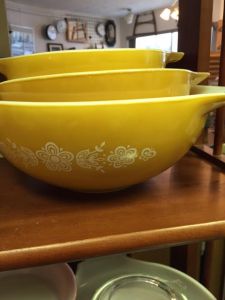 Pyrex - Butterfly Gold 2