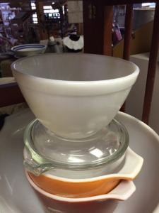 Pyrex - Solids, White