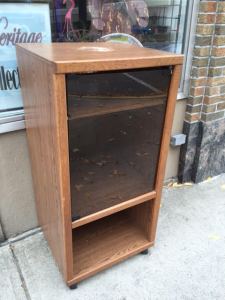 entertainment-center-with-plexi-door