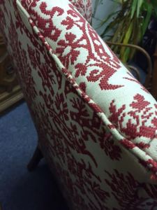 wingback-red-white-8